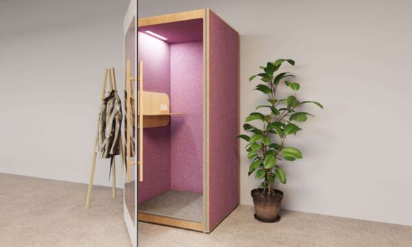CUSTOM COLOUR BOOTH LIFESTYLE